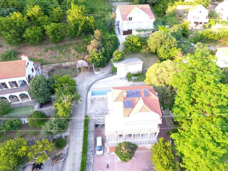 Vila Corovic Kumbor Esterno foto
