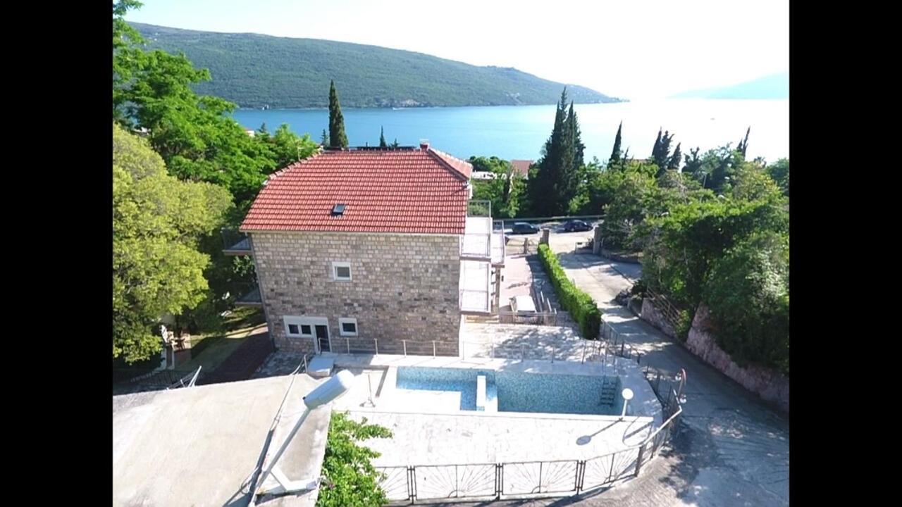 Vila Corovic Kumbor Esterno foto