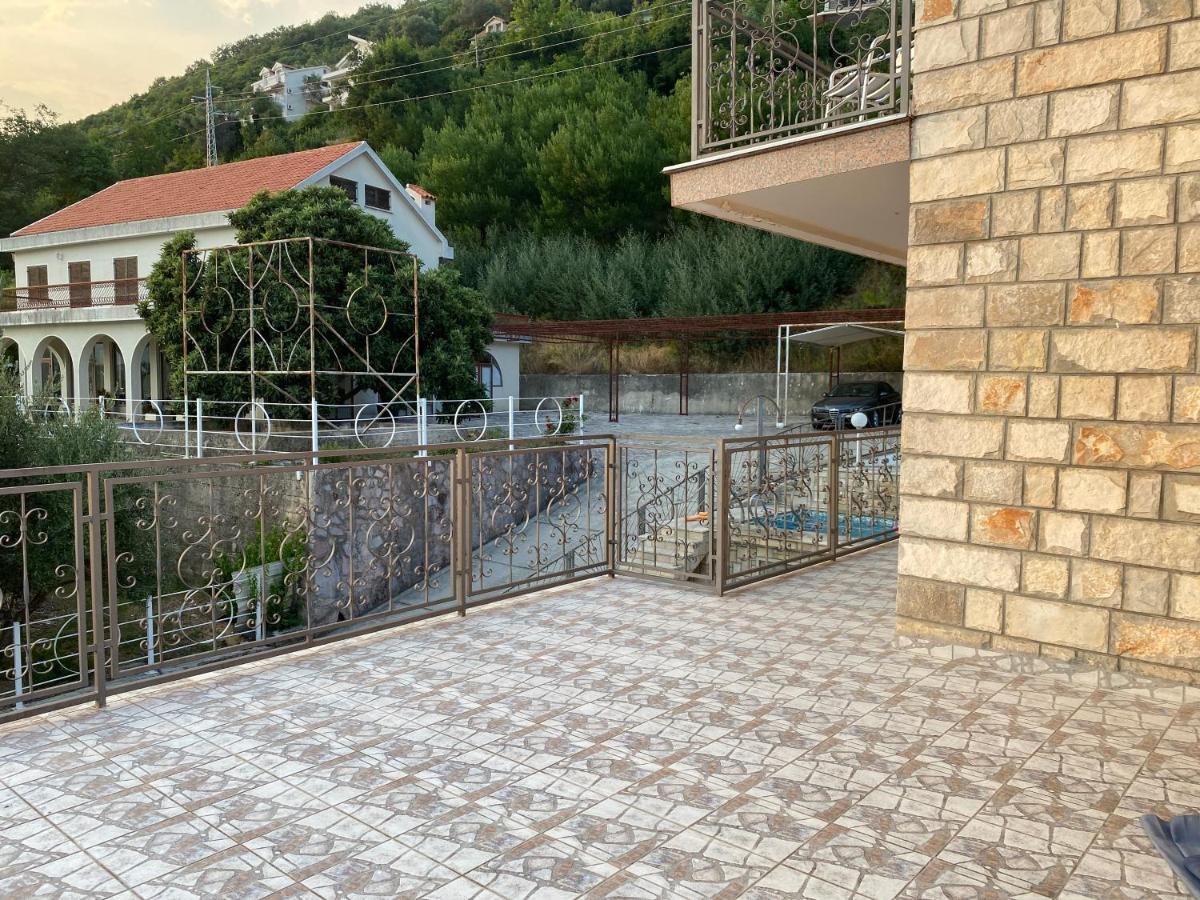 Vila Corovic Kumbor Esterno foto