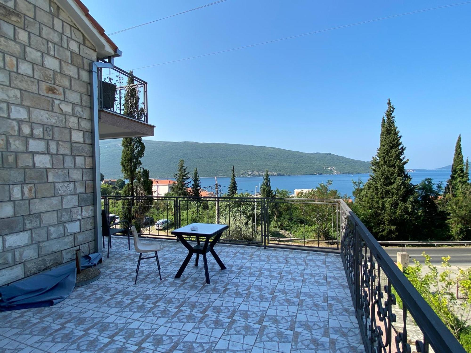 Vila Corovic Kumbor Esterno foto